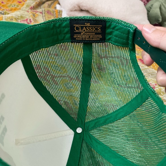 Brewery trucker hat, thrifted in Lake Tahoe, CA. O/S unisex - Picture 3 of 5